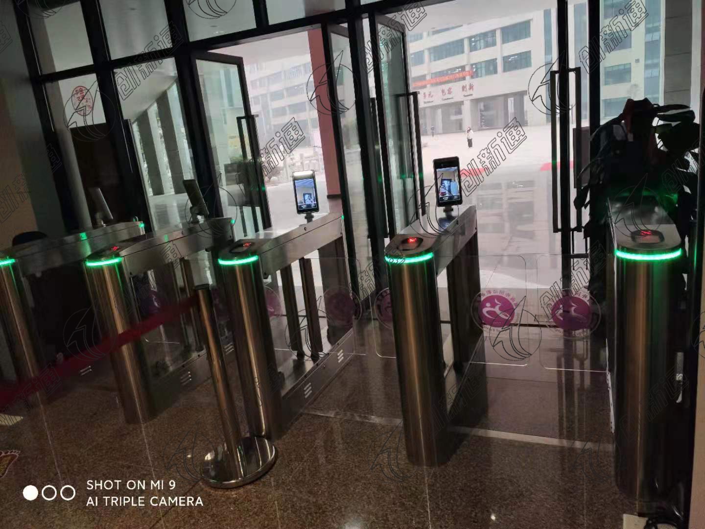 摆闸,三辊闸,速通闸,旋转闸,平移闸,一字闸,人脸识别，