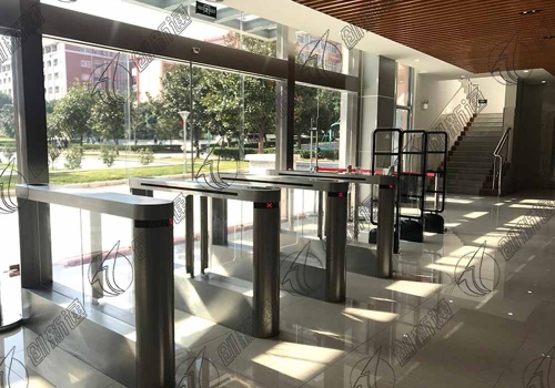 无锡写字楼速通闸案例-创新通