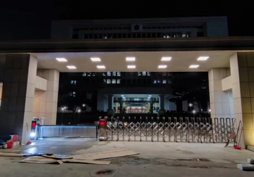 2022摆闸厂家清远凯旋精英135摆闸案例 -创新通摆闸